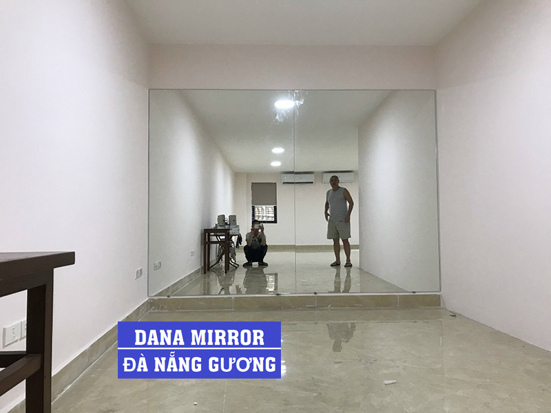 Gương phòng tập yoga tại nhà Đà Nẵng