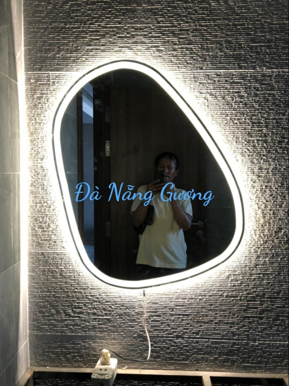 Gương có đèn led nhà tắm Đà Nẵng